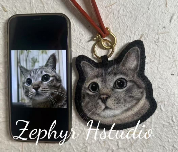 Wool felt pet keychain